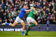 10 February 2018; Robbie Henshaw of Ireland is tackled by Tommaso Benvenuti of Italy on his way to scoring his side's fifth try during the Six Nations Rugby Championship match between Ireland and Italy at the Aviva Stadium in Dublin.