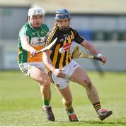 19 March 2018; Ger Aylward of Kilkenny in action against David O'Toole of Offaly during the Allianz Hurling League Division 1 quarter-final match between Offaly and Kilkenny at Bord Na Mona O'Connor Park in Tullamore, Offaly. Photo by Matt Browne/Sportsfile