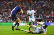 12 May 2018; Robbie Henshaw of Leinster in action against Wenceslas Lauret of Racing 92 during the European Rugby Champions Cup Final match between Leinster and Racing 92 at the San Mames Stadium in Bilbao, Spain. Photo by Ramsey Cardy/Sportsfile