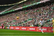 20 May 2018; James McClean of Republic of Ireland XI takes a corner during Scott Brown's testimonial match between Celtic and Republic of Ireland XI at Celtic Park in Glasgow, Scotland. Photo by Stephen McCarthy/Sportsfile