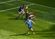 10 June 2018; Dublin goalkeeper Stephen Cluxton is tackled after the ball by James McGivney of Longford, for which McGivney was shown the red card by referee Maurice Deegan, during the Leinster GAA Football Senior Championship Semi-Final match between Dublin and Longford at Croke Park in Dublin. Photo by Piaras Ó Mídheach/Sportsfile