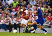 1 August 2018; Mesut Özil of Arsenal in action against Jorginho of Chelsea during the International Champions Cup 2018 match between Arsenal and Chelsea at the Aviva Stadium in Dublin. Photo by Sam Barnes/Sportsfile