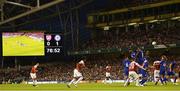 1 August 2018; Mesut Özil of Arsenal watches his free kick during the International Champions Cup match between Arsenal and Chelsea at the Aviva Stadium in Dublin. Photo by Ramsey Cardy/Sportsfile