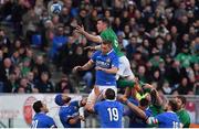 24 February 2019; Peter O’Mahony of Ireland wins a lineout from Federico Ruzza of Italy during the Guinness Six Nations Rugby Championship match between Italy and Ireland at the Stadio Olimpico in Rome, Italy. Photo by Brendan Moran/Sportsfile
