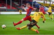 3 May 2019; Jérémy Doku of Belgium in action against Josef Koželuh of Czech Republic during the 2019 UEFA European Under-17 Championships Group A match between Czech Republic and Belgium at Tolka Park in Dublin. Photo by Ben McShane/Sportsfile