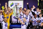 25 October 2019; Dundalk captain Brian Gartland lifts the SSE Airtricity League trophy following the SSE Airtricity League Premier Division match between Dundalk and St Patrick's Athletic at Oriel Park in Dundalk, Co Louth. Photo by Seb Daly/Sportsfile