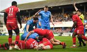 12 January 2020; Andrew Porter of Leinster (hidden) mauls over to score his side's sixth try with help from team-mates during the Heineken Champions Cup Pool 1 Round 5 match between Leinster and Lyon at the RDS Arena in Dublin. Photo by David Fitzgerald/Sportsfile