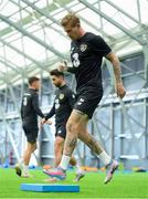 1 September 2020; James McClean during an activation session prior to Republic of Ireland training session at the Sport Ireland National Indoor Arena in Dublin. Photo by Stephen McCarthy/Sportsfile