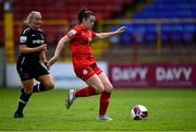 29 May 2021; Emily Whelan of Shelbourne in action against Nicola Sinnott of Wexford Youths during the SSE Airtricity Women's National League match between Shelbourne and Wexford Youths at Tolka Park in Dublin. Photo by Piaras Ó Mídheach/Sportsfile