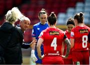 29 May 2021; Shelbourne manager Noel King speaks to his players before the SSE Airtricity Women's National League match between Shelbourne and Wexford Youths at Tolka Park in Dublin. Photo by Piaras Ó Mídheach/Sportsfile