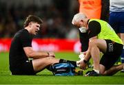 13 November 2021; Dalton Papalii of New Zealand receives medical treatment during the Autumn Nations Series match between Ireland and New Zealand at Aviva Stadium in Dublin. Photo by David Fitzgerald/Sportsfile