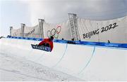9 February 2022; Hongbo Gao of China during the Men's Snowboard Halfpipe Qualification event on day five of the Beijing 2022 Winter Olympic Games at Genting Snow Park in Zhangjiakou, China. Photo by Ramsey Cardy/Sportsfile