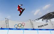 9 February 2022; Liam Gill of Canada during the Men's Snowboard Halfpipe Qualification event on day five of the Beijing 2022 Winter Olympic Games at Genting Snow Park in Zhangjiakou, China. Photo by Ramsey Cardy/Sportsfile