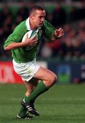 21 November 1998: Conor O'Shea of Ireland during the World Cup Qualifing match between Ireland and Romania at Lansdowne Road in Dublin. Photo by David Maher/Sportsfile
