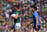 10 July 2022; David Clifford of Kerry claims a mark ahead of Michael Fitzsimons of Dublin during the GAA Football All-Ireland Senior Championship Semi-Final match between Dublin and Kerry at Croke Park in Dublin. Photo by Piaras Ó Mídheach/Sportsfile