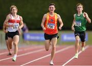 17 July 2022; Robert irvine Byrne of Tallaght AC, Dublin, Centre on his way to winning in the 400m during Irish Life Health National Junior and U23s T&F Championships in Tullamore, Offaly. Photo by George Tewkesbury/Sportsfile