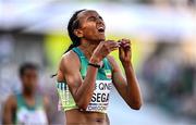 23 July 2022; Gudaf Tsegay of Ethiopia celebrates after winning gold in the women's 5000m final during day nine of the World Athletics Championships at Hayward Field in Eugene, Oregon, USA. Photo by Sam Barnes/Sportsfile