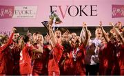 6 November 2022; Shelbourne captain Pearl Slattery and team-mates celebrate with the EVOKE.ie FAI Women's Cup after the EVOKE.ie FAI Women's Cup Final match between Shelbourne and Athlone Town at Tallaght Stadium in Dublin. Photo by Stephen McCarthy/Sportsfile