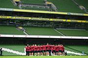 18 August 2023; England players huddle during the England rugby captain's run at the Aviva Stadium in Dublin. Photo by Harry Murphy/Sportsfile