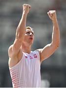23 August 2023; Piotr Lisek of Poland celebrates making a clearance in the men's pole vault qualifications during day five of the World Athletics Championships at the National Athletics Centre in Budapest, Hungary. Photo by Sam Barnes/Sportsfile