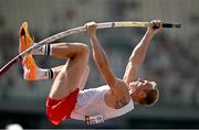 23 August 2023; Piotr Lisek of Poland competes in the men's pole vault qualifications during day five of the World Athletics Championships at the National Athletics Centre in Budapest, Hungary. Photo by Sam Barnes/Sportsfile
