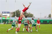 29 October 2023; Fineen Wycherley of Munster tries to take the touch during the United Rugby Championship match between Benetton and Munster at Stadio Monigo in Treviso, Italy. Photo by Massimiliano Carnabuci/Sportsfile