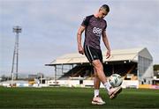 14 February 2024; Dundalk's new loan signing Zak Johnson poses for a portrait after he was unveiled at Oriel Park in Dundalk, Louth. Photo by Ben McShane/Sportsfile