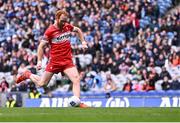 31 March 2024; Conor Glass of Derry takes a penalty in the penalty shoot-out of the Allianz Football League Division 1 Final match between Dublin and Derry at Croke Park in Dublin. Photo by Piaras Ó Mídheach/Sportsfile