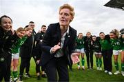 16 July 2024; Republic of Ireland head coach Eileen Gleeson speaks to her players after the 2025 UEFA Women's European Championship qualifying group A match between Republic of Ireland and France at Páirc Uí Chaoimh in Cork. Photo by Stephen McCarthy/Sportsfile
