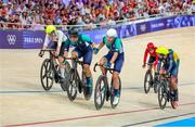 9 August 2024; Lara Gillespie, left, and Alice Sharpe of Team Ireland performs a handsling during the women's madison final at the Saint-Quentin-en-Yvelines National Velodrome during the 2024 Paris Summer Olympic Games in Paris, France. Photo by Alex Whitehead/Sportsfile