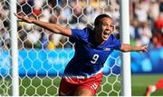 10 August 2024; Mallory Swanson of Team United States celebrates after scoring her side's first goal during the women's gold medal match between Team Brazil and Team United States at Parc des Princes during the 2024 Paris Summer Olympic Games in Paris, France. Photo by Stephen McCarthy/Sportsfile