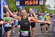 22 September 2024; Laura Allen celebrates finishing the 2024 Irish Life Dublin Half Marathon which took place on Sunday 22nd of September in Phoenix Park, Dublin. Photo by Sam Barnes/Sportsfile