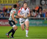 27 September 2013; Tommy Bowe, Ulster, in action against Edoardo Gori, Benetton Treviso. Celtic League 2013/14, Round 4, Ulster v Benetton Treviso, Ravenhill, Belfast, Co. Antrim. Picture credit: Oliver McVeigh / SPORTSFILE