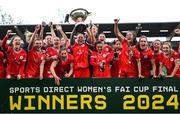 20 October 2024; Shelbourne captain Pearl Slattery and team-mates celebrate with the FAI Cup after the Sports Direct Women's FAI Cup Final between Athlone Town and Shelbourne at Tallaght Stadium in Dublin. Photo by Stephen McCarthy/Sportsfile