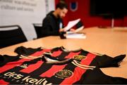 4 February 2025; Bohemians new signing Connor Parsons looks over his contract during his unveiling at Bohemian FC offices in Dublin. Photo by Piaras Ó Mídheach/Sportsfile