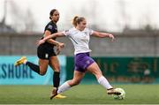 8 March 2025; Ellen Molloy of Wexford in action against Izzy Groves of Athlone Town during the SSE Airtricity Women's Premier Division match between Athlone Town and Wexford at Athlone Town Stadium in Westmeath. Photo by Thomas Flinkow/Sportsfile