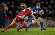30 November 2013; Gordon D'Arcy, Leinster, is tackled by Johan Snyman, Scarlets. Celtic League 2013/14, Round 9, Leinster v Scarlets, RDS, Ballsbridge, Dublin. Picture credit: Stephen McCarthy / SPORTSFILE
