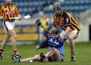 27 March 2005; John Hoyne, Kilkenny, in action against Keith Elliott, Dublin. Allianz National Hurling League, Division 1A, Dublin v Kilkenny, Parnell Park, Dublin. Picture credit; Brian Lawless / SPORTSFILE