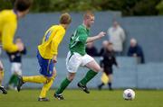 28 April 2005; Terry Dixon, Republic of Ireland, in action against Jonas Gustavsson, Sweden. U16 Friendly International, Republic of Ireland U16 v Sweden U16, Whitehall, Dublin. Picture credit; Brian Lawless / SPORTSFILE