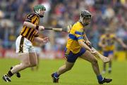 2 May 2005; Gerry Quinn, Clare, in action against Henry Shefflin, Kilkenny. Allianz National Hurling League, Division 1 Final, Clare v Kilkenny, Semple Stadium, Thurles, Co. Tipperary. Picture credit; Brendan Moran / SPORTSFILE