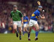 21 May 2005; Eoin Kelly, Tipperary, in action against Donal O'Grady, Limerick. Guinness Munster Senior Hurling Championship Quarter-Final Replay, Limerick v Tipperary, Gaelic Grounds, Limerick. Picture credit; Brendan Moran / SPORTSFILE