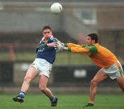 11 April 1999; Darragh O Sé of Kerry inaction against Nigel Nestor of Meath during the Church & General National Football League Division 1 Quarter-Final match between Kerry and Meath at the Gaelic Grounds in Limerick. Photo by Brendan Moran/Sportsfile