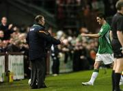 12 October 2005; Republic of Ireland manager Brian Kerr shakes hands with Robbie Keane after he substituted him. FIFA 2006 World Cup Qualifier, Group 4, Republic of Ireland v Switzerland, Lansdowne Road, Dublin. Picture credit: David Maher / SPORTSFILE