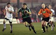 6 January 2006; Andre Mailei, Connacht, centre, runs clear of Andrew Hall, Newport Gwent Dragons, left. Celtic League 2005-2006, Group A, Newport Gwent Dragons v Connacht, Rodney Parade, Newport, Wales. Picture credit: Tim Parfitt / SPORTSFILE