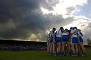 19 February 2006; The Waterford team gather in a huddle before the start of the game. Allianz National Hurling League, Division 1A, Round 1, Waterford v Wexford, Dungarvan, Co. Waterford. Picture credit: Matt Browne / SPORTSFILE