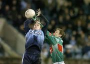 25 March 2006; Tomas Quinn, Dublin, in action against James Nallen, Mayo. Allianz National Football League, Division 1A, Round 6, Dublin v Mayo, Parnell Park, Dublin. Picture credit: Matt Browne / SPORTSFILE