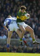 16 April 2006; Ronan O'Connor, Kerry, in action against Brian McCormack, Laois. Allianz National Football League, Division 1 Semi-Final, Kerry v Laois, Fitzgerald Stadium, Killarney, Co. Kerry. Picture credit: Brendan Moran / SPORTSFILE