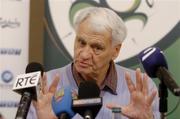 25 May 2006; Republic of Ireland International Football Consultant Sir Bobby Robson speaking at a post-match media briefing in the Sequoia & Luna Room, Jurys Hotel, Ballsbridge, Dublin. Picture credit; Damien Eagers / SPORTSFILE