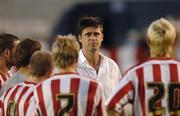 24 July 2006; Sunderland Chairman Niall Quinn with his players at the end of the game. Pre-season Friendly, Shelbourne v Sunderland, Tolka Park, Dublin. Picture credit: David Maher / SPORTSFILE