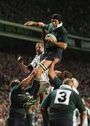 11 November 2006; Albert van den Berg, South Africa, wins possession in the line-out ahead of Paul O'Connell, Ireland. Autumn Internationals, Ireland v South Africa, Lansdowne Road, Dublin. Picture credit: Pat Murphy / SPORTSFILE